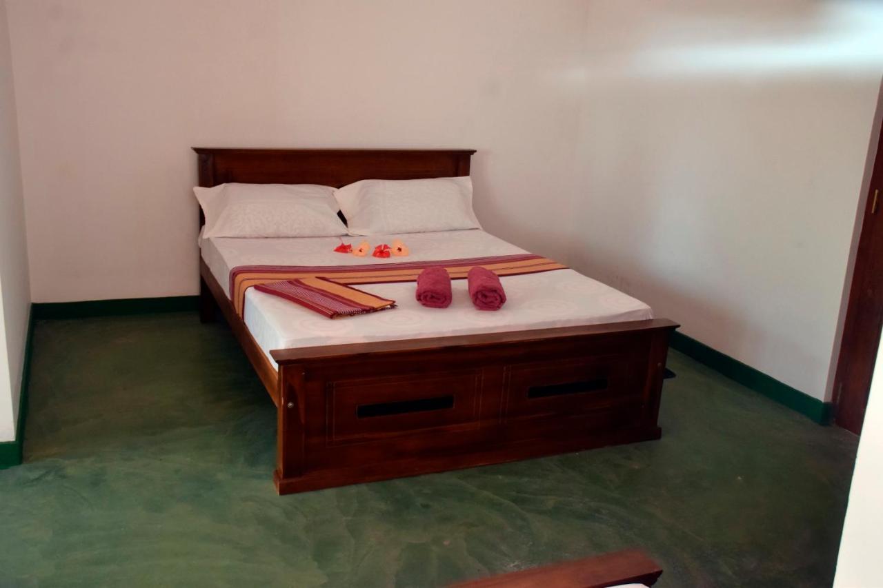 Mira Whales Resort Mirissa Dış mekan fotoğraf